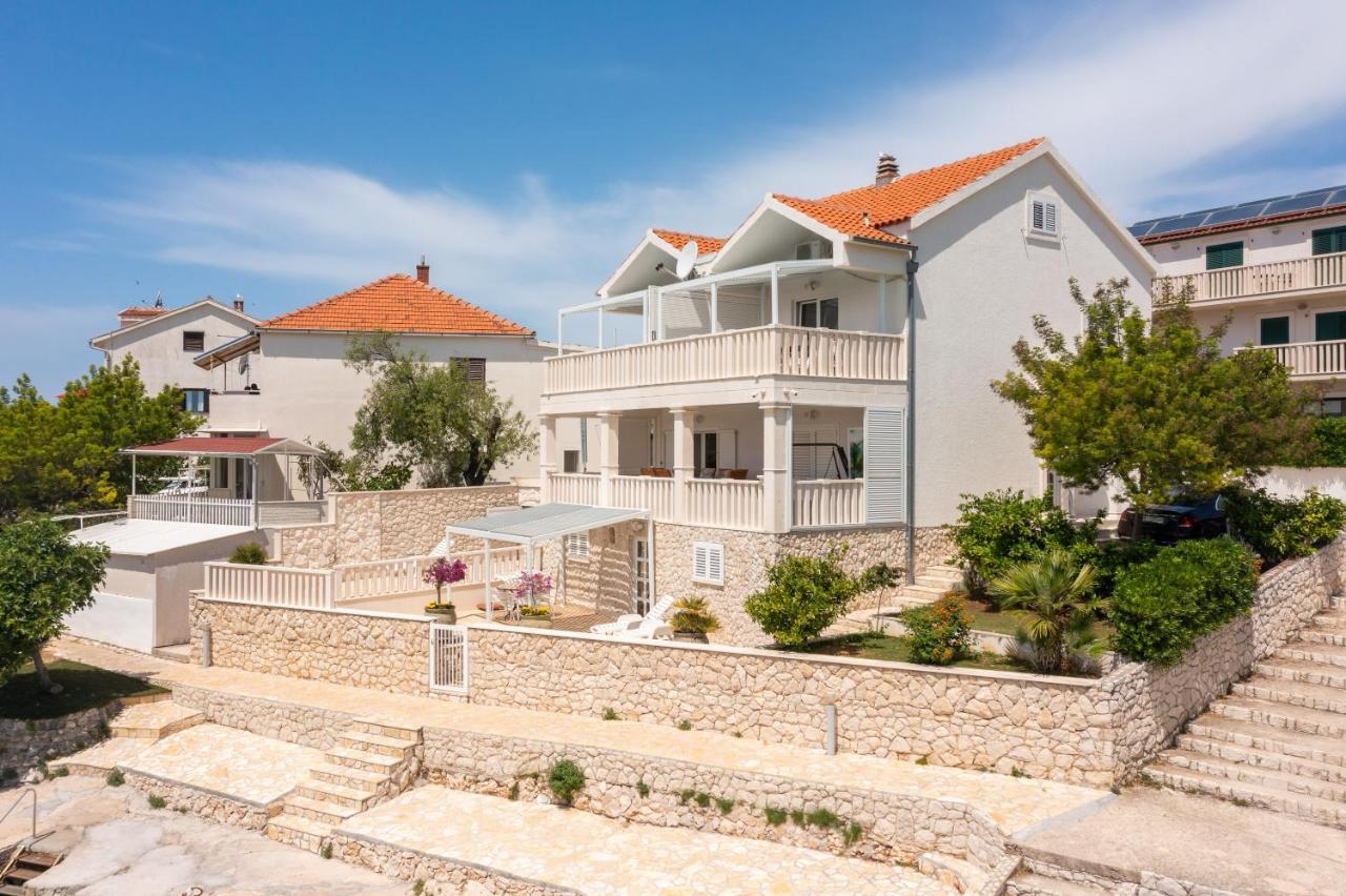 Vila Blanka Apartments Rogoznica  Bagian luar foto